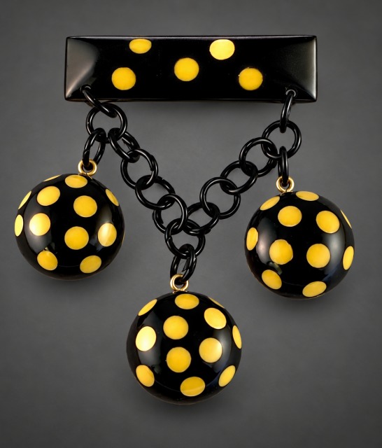 Shultz black/white dot dangle pin